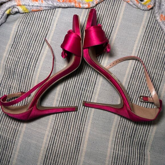 Brash Hot Pink Satin Bow Heeled Sandals Women's Size 7 Fuchsia Formal Stilettos - Picture 4 of 7